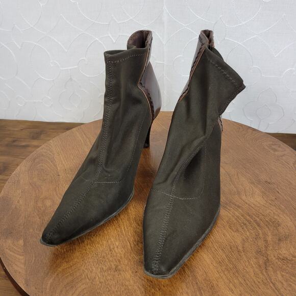 Joan David Circa 365  Women's Ankle Boots 9.5 Black Fabric & Leather Pointed Toe - Picture 5 of 8